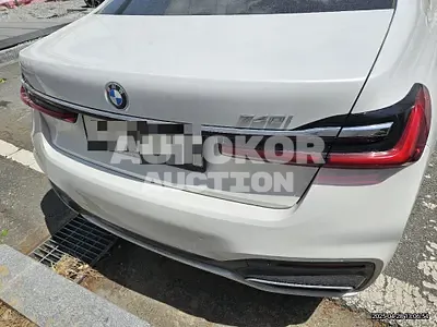2020, BMW / 740, 80854 км., gas