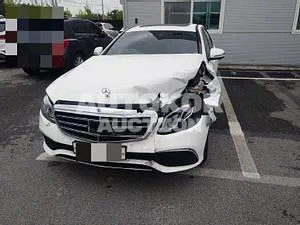 2020, Mercedes-Benz / E 300, VIN: W1KZF5EB6LA828510, 20000 км., hybrid, 1991 куб.см.