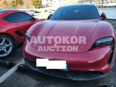 2022, Porsche / Taycan, 27513 км., electric