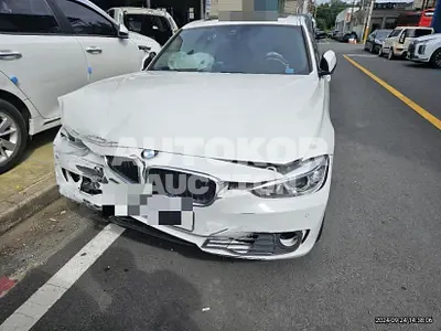 2015, BMW / 320, 73388 км., gas