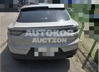 2022, Porsche / Cayenne, 12086 км., hybrid, 2995 куб.см.