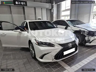 2023, Lexus / es300h, VIN: JTHBA1C1XP2019006, hybrid, 2487 куб.см.