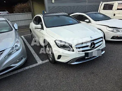 2015, Mercedes-Benz / GLA 200, 98616 км., diesel