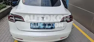 2020, Tesla / Model 3, VIN: 5YJ3E1EB9LF749657, 30000 км., electric