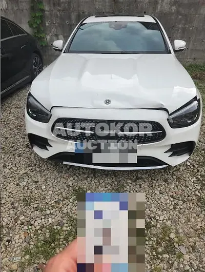 2020, Mercedes-Benz / E 220, 130958 км., diesel
