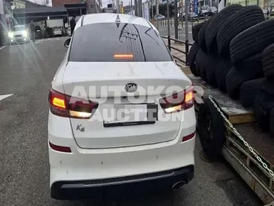 2018, BMW / B5, 66062 км., gas