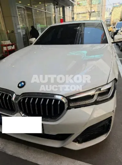 2021, BMW / 530, 70858 км., gas