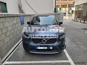 2020, Volvo / XC40, 7445 км., gas