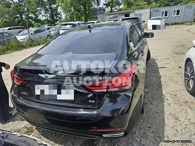2019, Genesis / G80, 94243 км., gas, 3300 куб.см.