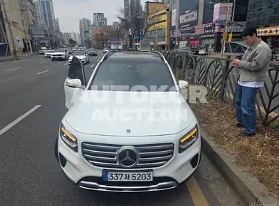 2024, Mercedes-Benz / glb200, 30000 км., diesel