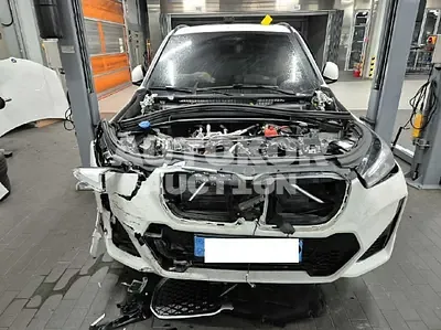 2024, BMW / ix1, 15559 км., electric