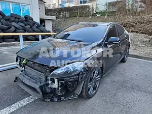2015, Volvo / V40, 132000 км., diesel