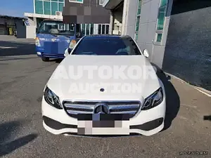 2019, Mercedes-Benz / E 300, 40235 км., gas