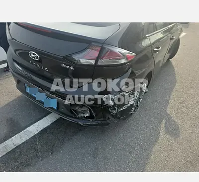 2020, Hyundai / Ioniq, VIN: KMHC851JFLU066689, 132380 км., electric