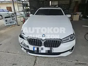 2022, BMW / 520, 15000 км., gas