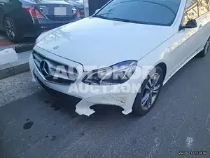 2015, Mercedes-Benz / E 220, VIN: WDDHF0CB0GB187324, 199908 км., diesel