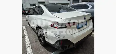 2026, BMW / i5, 5000 км., electric, 10 куб.см.