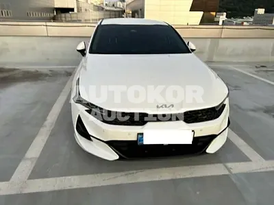 2022, Kia / K5, 38132 км., gas, 1600 куб.см.