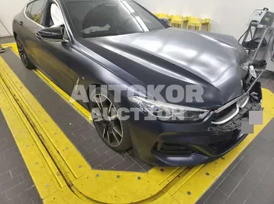 2022, BMW / 850, 32145 км., gas