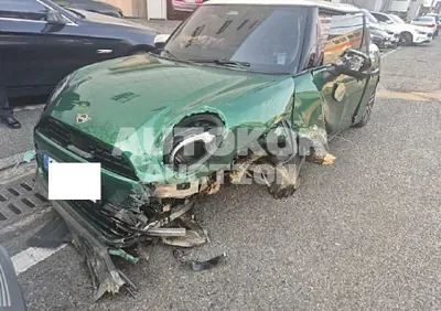 2025, MINI / Cooper, 2315 км., gas
