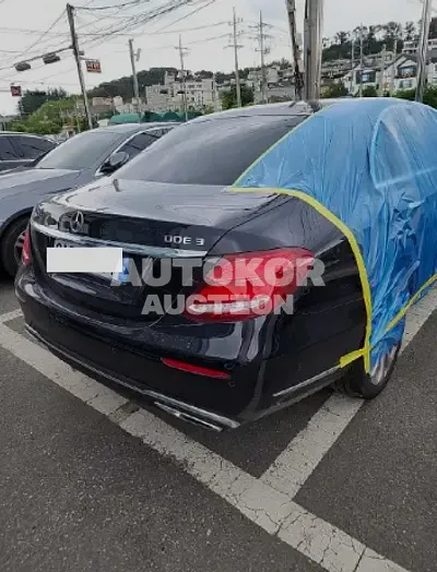 2018, Mercedes-Benz / E 300, VIN: WDDZF4KB2JA295129, 91355 км., gas