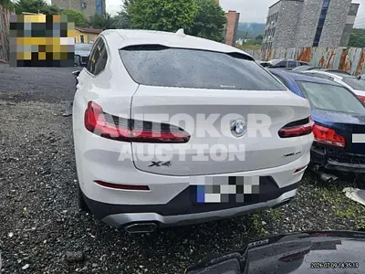 2022, BMW / X4, 33404 км., gas