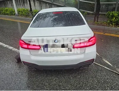 2021, BMW / 550, 59698 км., gas