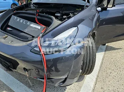 2021, Tesla / Model Y, VIN: 5YJYGDEE4MF174607, electric