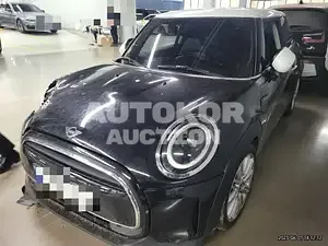 2022, MINI / Cooper, VIN: WMW41DH0XP2T18391, 13432 км., gas, 1499 куб.см.