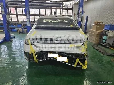 2025, Hyundai / ioniq 6, VIN: KMHM341AFSA078831, 61093 км., electric