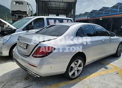 2017, Mercedes-Benz / E 220, VIN: WDDZF0FB7HA223517, 81118 км., diesel
