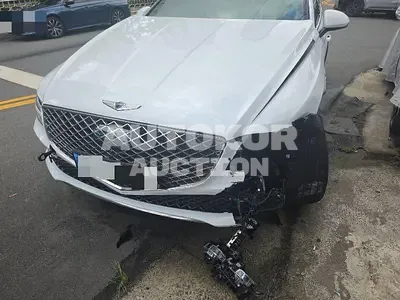 2022, Genesis / G80, 35500 км., gas, 2500 куб.см.