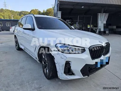2023, BMW / iX3, 70888 км., electric