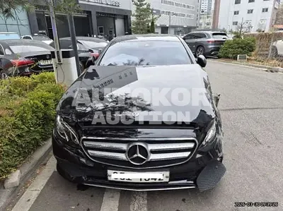 2017, Mercedes-Benz / e200, VIN: WDDZF4CB4HA256728, 213494 км., gas
