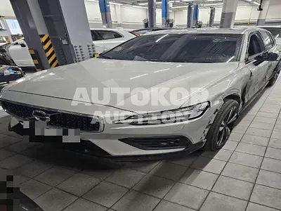 2020, Volvo / V60, 70913 км., gas