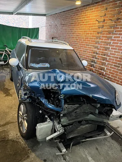 2017, MINI / cooper countryman, VIN: WMWYU1104H3B69038, 45000 км., diesel, 2000 куб.см.