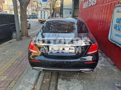 2020, Mercedes-Benz / E 300, VIN: W1KZF4KB6LA808806, 28000 км., gas