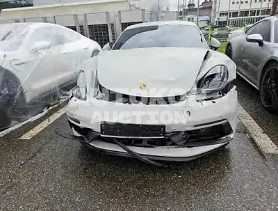 2024, Porsche / 718 cayman gts, 31763 км., gas