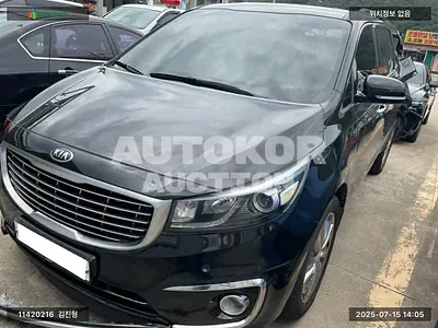 2017, Daimler / Limousine, VIN: KNAMB81ABJS373582, 104916 км., diesel