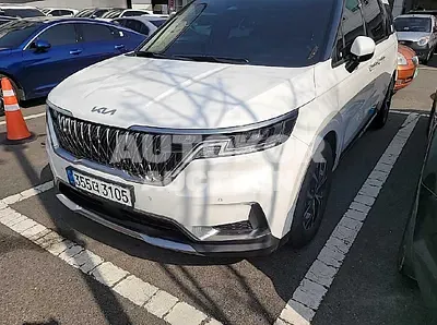 2022, Kia / Carnival, VIN: KNANE81BBNS166263, 5104 км., diesel