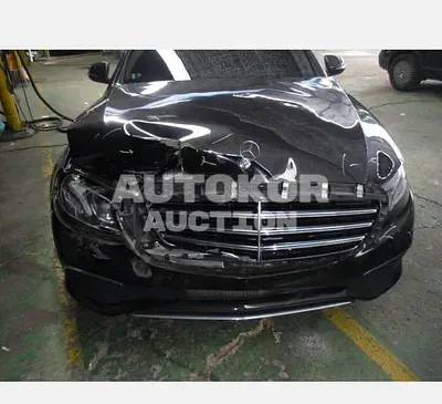 2016, Mercedes-Benz / e220, 326764 км., diesel