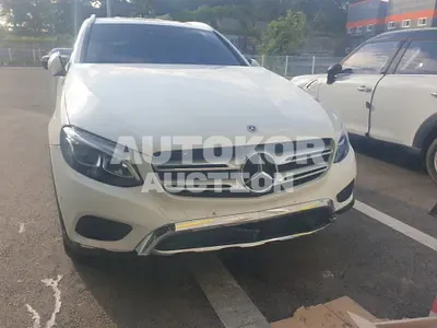 2019, Mercedes-Benz / GLC 300, 70567 км., gas