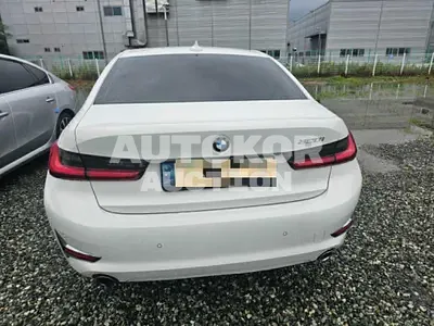 2021, BMW / 320, 136914 км., gas