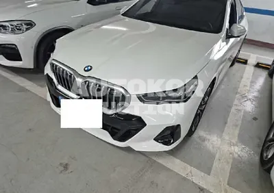 2024, BMW / 520i, 14908 км., gas