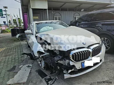 2022, BMW / 520i, VIN: WBA11BH09NWX39905, 37388 км., gas