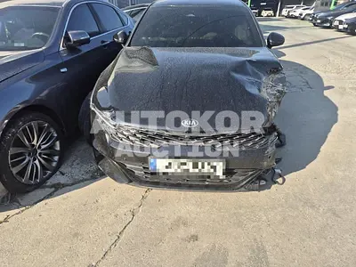 2020, BMW / B5, 56216 км., gas, 1999 куб.см.