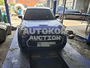 2019, MINI / Cooper, VIN: WMWXV9100L2L60992, 19057 км., gas