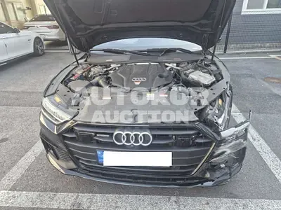 2022, Audi / A7, VIN: WAUZZZF23NN028618, 64316 км., gas