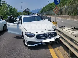 2021, Mercedes-Benz / E 350, VIN: W1KZF8GB5MB002130, gas