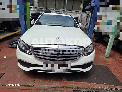 2018, Mercedes-Benz / E 220, 50652 км., diesel